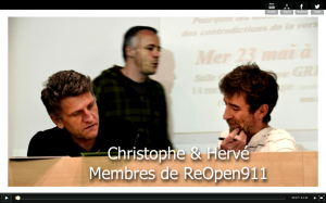 Les militants grenoblois de ReOpen911 au premiers plan et Taymans derrière